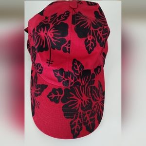 Woman/Unisex Hat New W/tag 100% cotton
